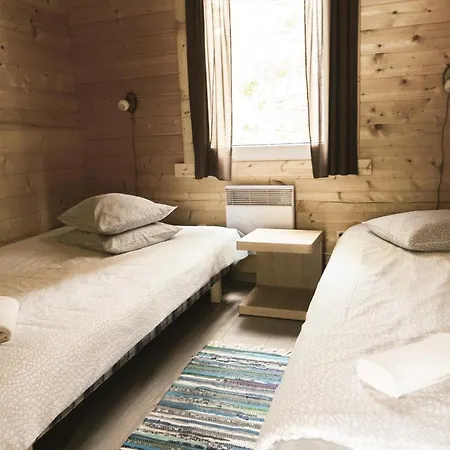 Forell Farm stay Pidula